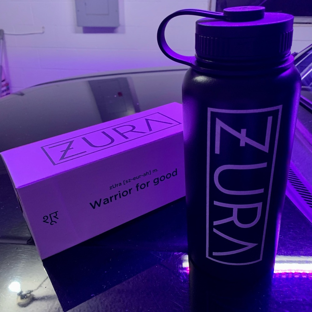 Black - Insulated Water Bottle